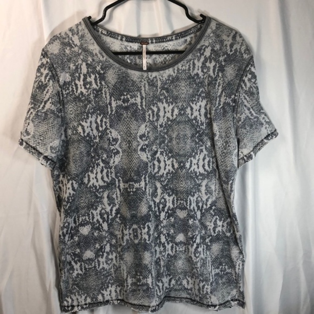 Free People Women's Patterned Top Size Medium